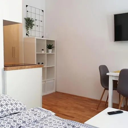 Happy Vibes Apartment, Charming & With Free Parking Apartment Ljubljana